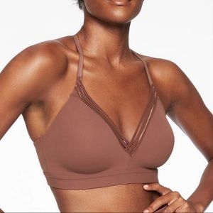 Athleta D-DD Everyday Bra In Powervita